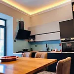 Apartment For Special Getaway Rose